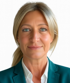 Medium Alana